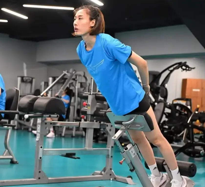 目前王媛媛, 中国球员王