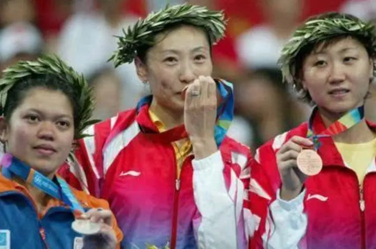 的成绩有所, 初露锋芒的