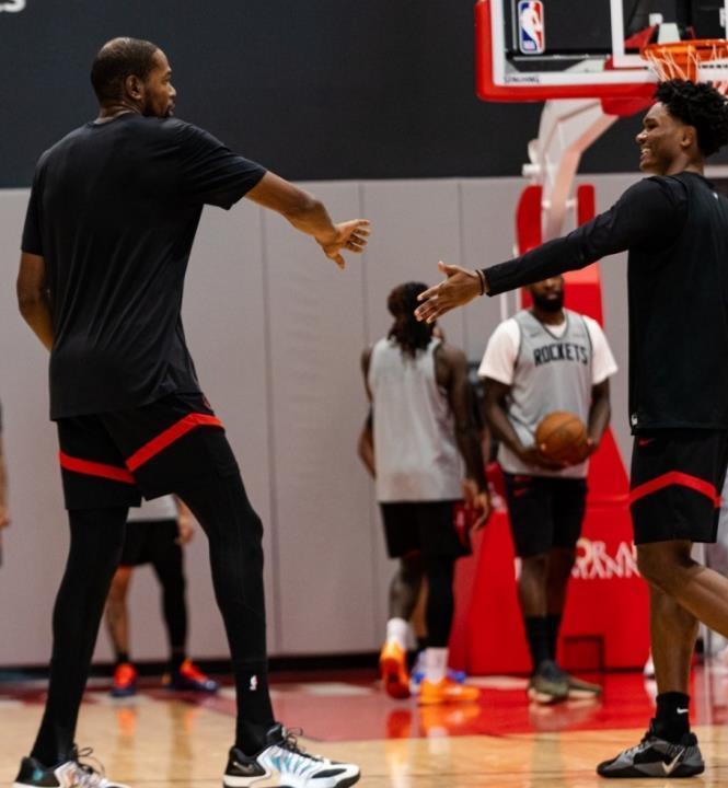 度卡的带领, src